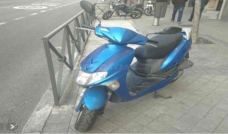 KYMCO VITALITY 50 Azul 2010 30000 kms Madrid