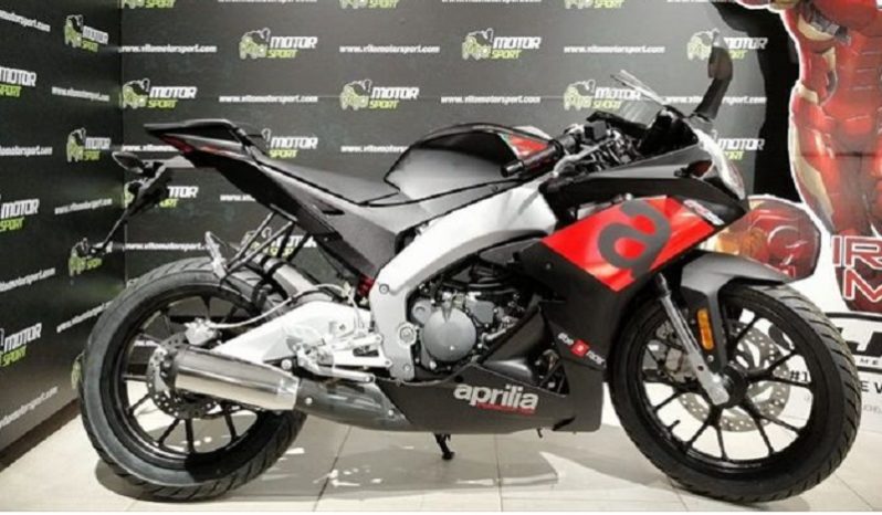 APRILIA SR 50 R Negro 2019 0 km Madrid completo