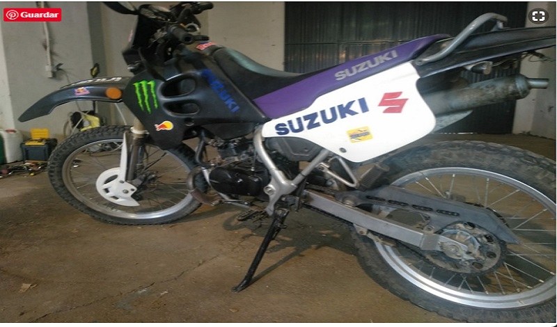 SUZUKI RMX 50cc Azul 2006 6000 kms Jaén