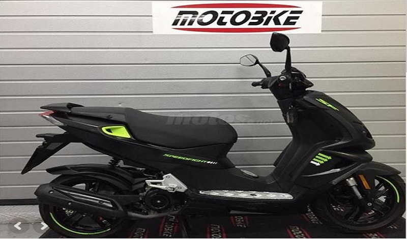 PEUGEOT SPEEDFIGHT Negro 2018 4000 kms Tarragona
