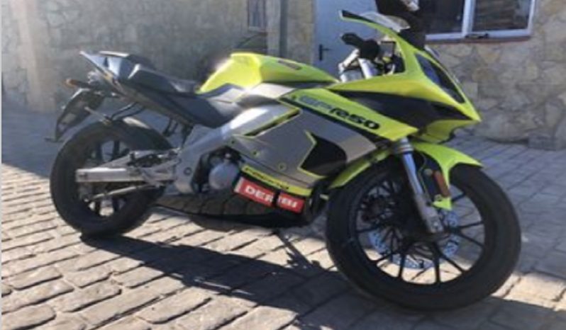 DERBI GPR 50 Verde claro 2007 15000 kms Valencia completo